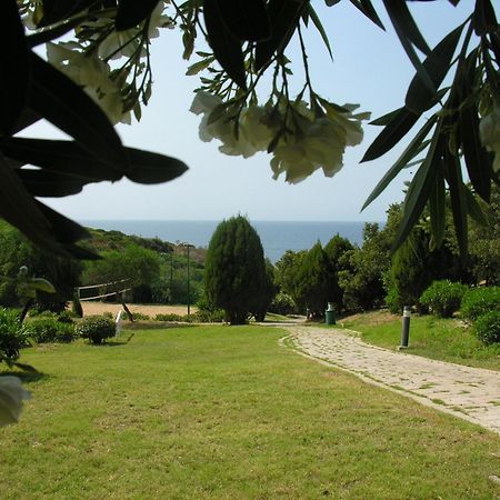 Eco Village Baia Delle Ginestre Teulada Dış mekan fotoğraf