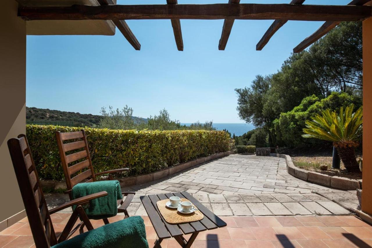 Eco Village Baia Delle Ginestre Teulada Dış mekan fotoğraf