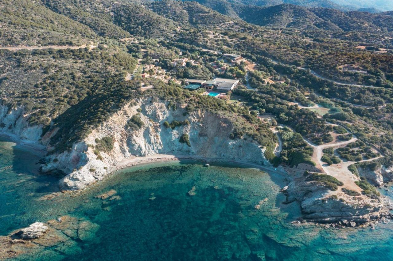 Eco Village Baia Delle Ginestre Teulada Dış mekan fotoğraf